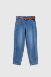 Jeansy z paskiem niebieskie. Niebieskie jeansy damskie MOODO. Za 159.99 zł.