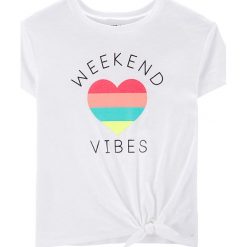 Koszulka w kolorze białym ze wzorem. T-shirty i topy dla dziewczynek marki Carter´s. W wyprzedaży za 32.95 zł.