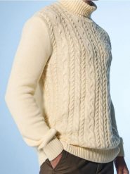 Sweter z dekoracyjnym splotem - kremowy. Białe swetry przez głowę męskie Sinsay, l, bez wzorów, ze splotem, bez kołnierzyka. Za 79.99 zł.