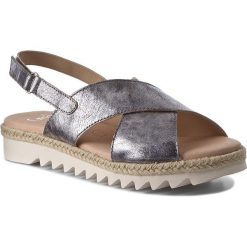 Espadryle CAPRICE - 9-28614-38 Grey Metallic 220. Klapki damskie Caprice. W wyprzedaży za 169.00 zł.