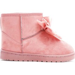 Różowe Śniegowce Swag. Buty zimowe dziewczęce marki Born2be. Za 49.99 zł.