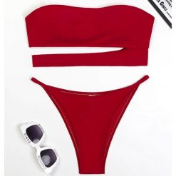 Strój kąpielowy bikini bandeau na plażę Nevia. Czerwone bikini damskie Intica, na lato, m, bez wzorów. Za 139.00 zł.