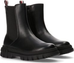 Tommy Hilfiger Tommy Hilfiger damskie botki BOOTIE BLACK T3A5-33058-1355999-999 35. Czarne botki damskie Tommy Hilfiger, bez obcasa, bez zapięcia. Za 449.99 zł.