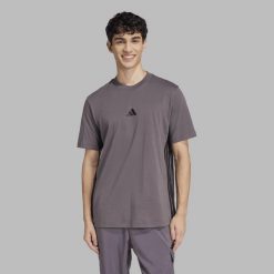 Koszulka z krótkim rękawem męska ADIDAS Gym & Pilates. Szare koszulki sportowe męskie Adidas, m, bez wzorów, z bawełny, bez kołnierzyka, bez ramiączek, na jogę i pilates. W wyprzedaży za 99.99 zł.