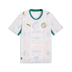 Męska koszulka domowa Senegal 2026 PUMA. Białe koszulki sportowe męskie Puma, m, bez wzorów, bez kołnierzyka, bez ramiączek, do biegania. Za 429.00 zł.