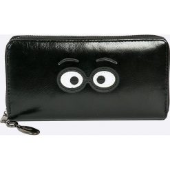 Answear - Portfel. Czarne portfele damskie ANSWEAR, z materiału. W wyprzedaży za 39.90 zł.