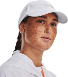 Czapka z daszkiem damska Under Armour Blitzing Adj OSFM biała 1376705 100. Białe czapki i kapelusze damskie Under Armour, bez wzorów. Za 78.99 zł.
