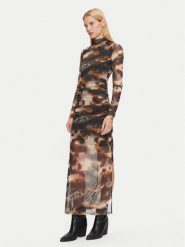 Gestuz Sukienka codzienna Behka 10909458 Brązowy Slim Fit. Brązowe sukienki damskie Gestuz, na co dzień, s, bez wzorów, z syntetyku, bez kołnierzyka, bez ramiączek, proste. Za 499.99 zł.