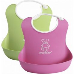 Babybjörn 2 Śliniaki , Różowy/Zielony. Czerwone śliniaki dla dzieci BABYBJORN, bez wzorów. W wyprzedaży za 53.00 zł.