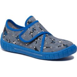 Kapcie SUPERFIT - 5-00279-21 M Grau. Szare sandały chłopięce Superfit, z materiału, bez zapięcia. Za 109.00 zł.