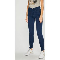Only - Jeansy. Jeansy damskie marki Only. W wyprzedaży za 99.90 zł.