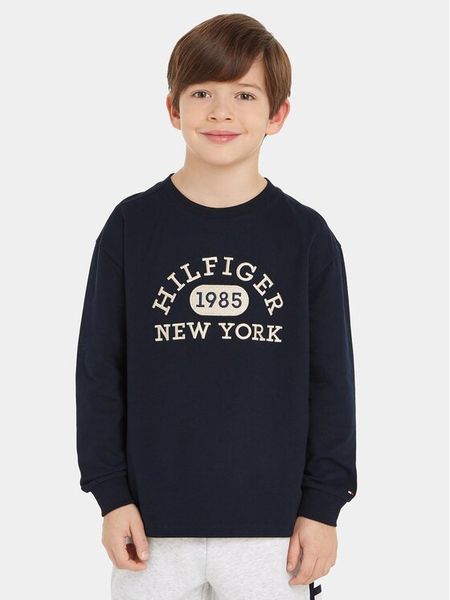 Tommy Hilfiger Bluzka KB0KB08549 S Granatowy Regular Fit. Niebieskie t-shirty dla chłopców Tommy Hilfiger, bez wzorów, z bawełny, bez ramiączek. Za 139.99 zł.