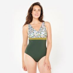 Strój jednoczęściowy pływacki damski Nabaiji Mia All Mini. Białe kostiumy jednoczęściowe damskie NABAIJI, bez wzorów, sportowe, do pływania. Za 179.99 zł.