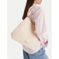 Torebka Nine West. Torebki do ręki damskie Nine West, bez wzorów, klasyczne, bez dodatków. Za 199.99 zł.