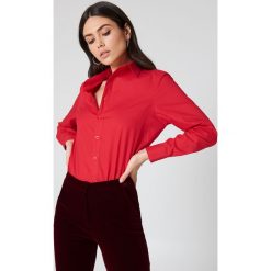 NA-KD Classic Koszula basic - Red. Czerwone koszule damskie NA-KD Classic. Za 121.95 zł.