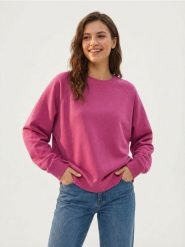 Bluza crewneck basic - różowy. Czerwone bluzy damskie Sinsay, l, bez wzorów, bez kaptura. Za 35.99 zł.