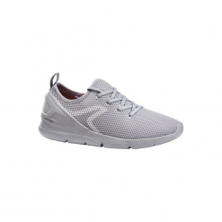 Buty damskie do szybkiego marszu PW 100 szare. Obuwie sportowe damskie marki Nike. Za 49.99 zł.