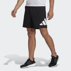 Szorty treningowe męskie adidas Train Essentials. Białe buty sportowe męskie Adidas, m, bez wzorów, z materiału, do biegania. Za 159.00 zł.