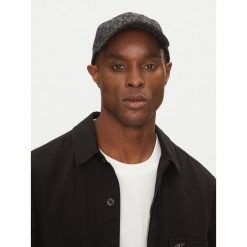 Czapka z daszkiem Calvin Klein. Czarne czapki i kapelusze męskie Calvin Klein, bez wzorów. Za 119.99 zł.