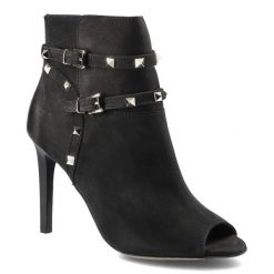 Botki damskie Carinii, eleganckie i skórzane, czarne, B3857_-360-000-000-B16. Czarne botki damskie Carinii, z nubiku, eleganckie, z otwartym noskiem, bez obcasa, na obcasie, bez zapięcia. Za 269.00 zł.