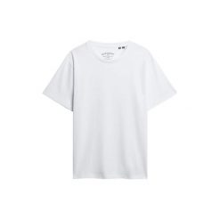 Casual T-shirt Superdry Essentials. Białe t-shirty męskie Superdry., l, bez wzorów, z materiału, casualowe, bez kołnierzyka. Za 124.35 zł.