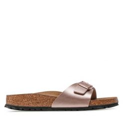 Klapki Birkenstock. Czerwone klapki damskie Birkenstock, bez wzorów, bez obcasa. Za 359.99 zł.