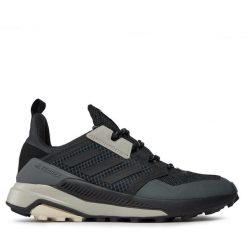 Trekkingi adidas. Czarne trekkingi męskie Adidas, trekkingowe. Za 279.99 zł.