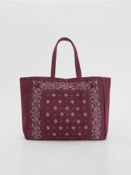 Płócienna torebka shopper - bordowy. Czerwone torebki shopper damskie Reserved, bez wzorów, bez dodatków. W wyprzedaży za 39.99 zł.