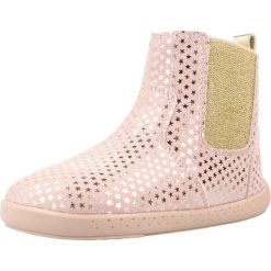 Buty GARVALIN BOTA URBAN Rose. Czerwone trekkingi damskie Garvalin, trekkingowe. Za 234.99 zł.