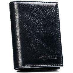 Duży, czarny portfel męski ze skóry ekologicznej - 4U Cavaldi. Czarne portfele męskie 4U Cavaldi, bez wzorów, ze skóry ekologicznej. Za 24.99 zł.