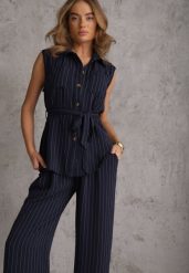 Granatowy Komplet z Wiskozy Spodnie Wide Leg i Koszula Bez Rękawów z Paskiem Adduin. Niebieskie spodnie materiałowe dla dziewczynek Renee, na lato, bez wzorów, z tkaniny. Za 139.99 zł.