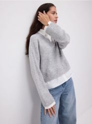 Sweter z koszulową wstawką - jasnoszary. Szare swetry damskie Reserved, l, bez wzorów, z dzianiny, bez kołnierzyka, bez ramiączek, bez kaptura. Za 139.99 zł.