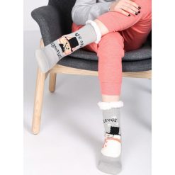 Szare Skarpetki Crincling. Skarpety damskie marki FOUGANZA. Za 14.99 zł.