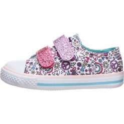 Sneakersy w kolorze białym ze wzorem. Trampki i tenisówki dziewczęce marki Billowy. W wyprzedaży za 65.95 zł.