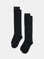 Prążkowane podkolanówki z bawełną 2 pack - czarny. Czarne skarpety damskie Sinsay, bez wzorów, z bawełny. Za 12.99 zł.