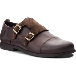 Półbuty GUESS - FMDAR4 LEA13 BROWN. Półbuty na co dzień męskie marki Guess. W wyprzedaży za 389.00 zł.