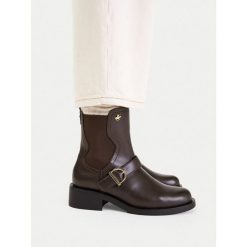 Sztyblety Beverly Hills Polo Club. Brązowe botki damskie Beverly Hills Polo Club, bez obcasa, na płaskiej podeszwie, bez zapięcia. Za 249.99 zł.