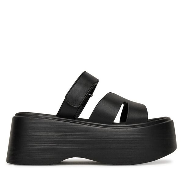 Klapki DeeZee. Czarne klapki damskie DeeZee, bez wzorów, bez obcasa. Za 83.99 zł.