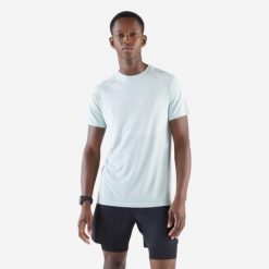 Koszulka do biegania męska Kiprun Run 500 Comfort. Niebieskie koszulki sportowe męskie KIPRUN, m, bez wzorów, z materiału, bez kołnierzyka, bez ramiączek, do biegania. Za 89.99 zł.