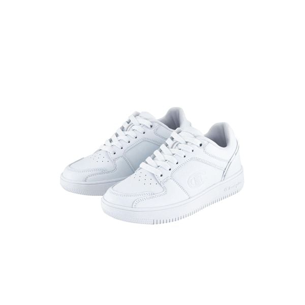 Buty sportowe CHAMPION REBOUND LOW S32415-WW009. Białe obuwie sportowe damskie Champion, bez wzorów, trekkingowe. Za 159.00 zł.