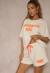 Beżowy Komplet z Wiskozą o Fasonie Oversize T-shirt i Szorty Lirafina. Brązowe szorty damskie Renee, uniwersalny, bez wzorów, z wiskozy. Za 189.99 zł.