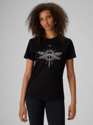 4F T-shirt regular z nadrukiem damski - czarny XS. Czarne t-shirty damskie 4f, m, bez wzorów, z bawełny, klasyczne, bez kołnierzyka. Za 59.99 zł.
