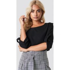 Rut&Circle Bluzka z podwijanym rękawem - Black. Bluzki damskie marki Rut&Circle. Za 121.95 zł.