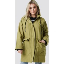 NA-KD Lightweight Hooded Parka - Green. Parki damskie marki NA-KD. Za 323.95 zł.