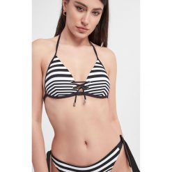 Góra od bikini Laia TESSY BEACHWEAR. Bikini damskie Tessy Beachwear, bez wzorów. Za 399.00 zł.