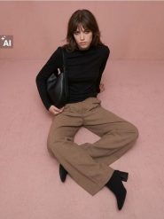Spodnie wide leg w paski z domieszką wiskozy - beżowy. Brązowe spodnie materiałowe damskie Sinsay, l, bez wzorów, z wiskozy. Za 49.99 zł.