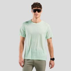 Koszulka męska Odlo X-ALP PW 115 T-shirt crew neck s/s. Zielone koszulki sportowe męskie Odlo, m, bez wzorów, bez kołnierzyka, bez ramiączek, do biegania. W wyprzedaży za 305.99 zł.