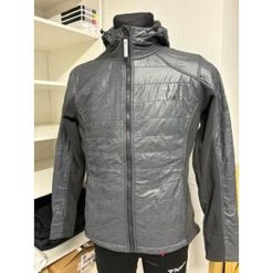 HUMMEL kurtka/bluza ciepła CLASSIC BEE WOMENS HYBRID JKT. Szare bluzy sportowe męskie Hummel, bez wzorów, do piłki nożnej. Za 138.00 zł.