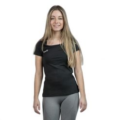 Koszulka damska Izas Vila. Czarne koszulki sportowe damskie IZAS, xs, bez wzorów, z poliesteru, bez kołnierzyka, bez ramiączek, trekkingowe. W wyprzedaży za 113.00 zł.