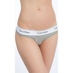 Calvin Klein Underwear - Stringi. Stringi damskie marki Calvin Klein Underwear. Za 79.90 zł.